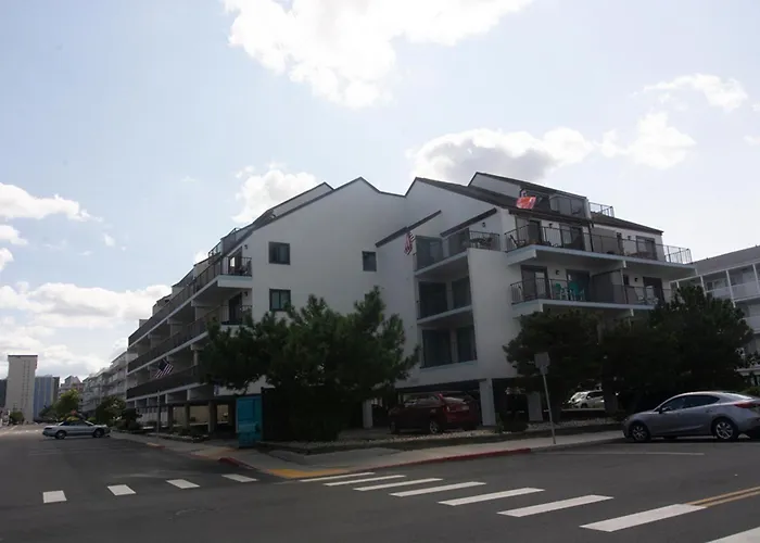 Ocean Rise 104 Apartment